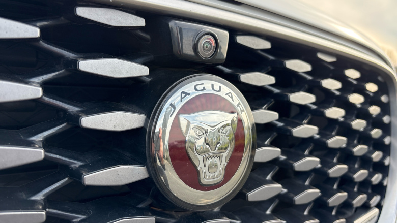 Jaguar F-Pace 2.0 D200 R-Dynamic S 5dr Auto AWD Diesel Estate